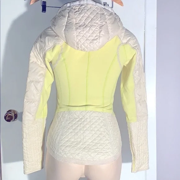 Lululemon Run: Bundle Up Jacket - Picture 4 of 12